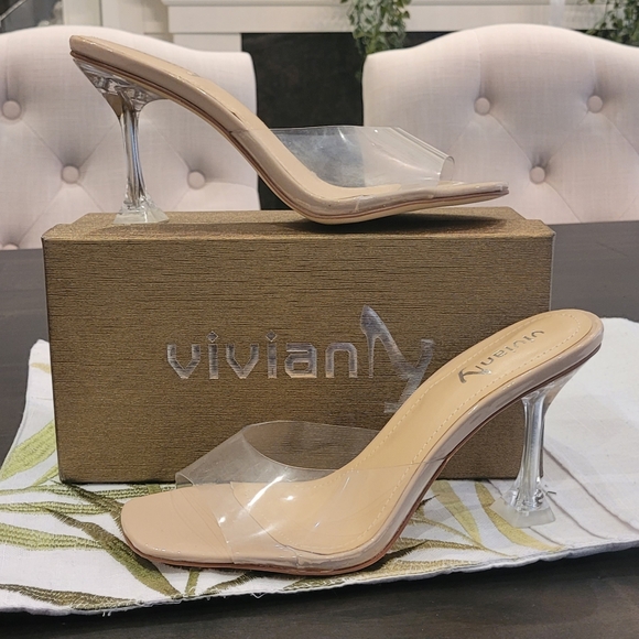 NIB Transparent Peep Toe Mules - Picture 4 of 8